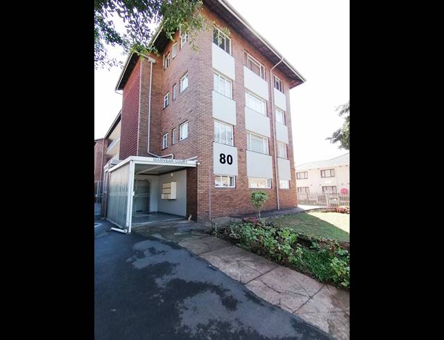 2 BEDROOM FLAT FOR SALE IN MONTCLAIR